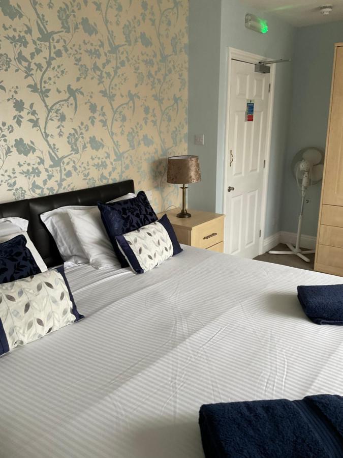 No 52 Bed And Breakfast Helston Exterior photo
