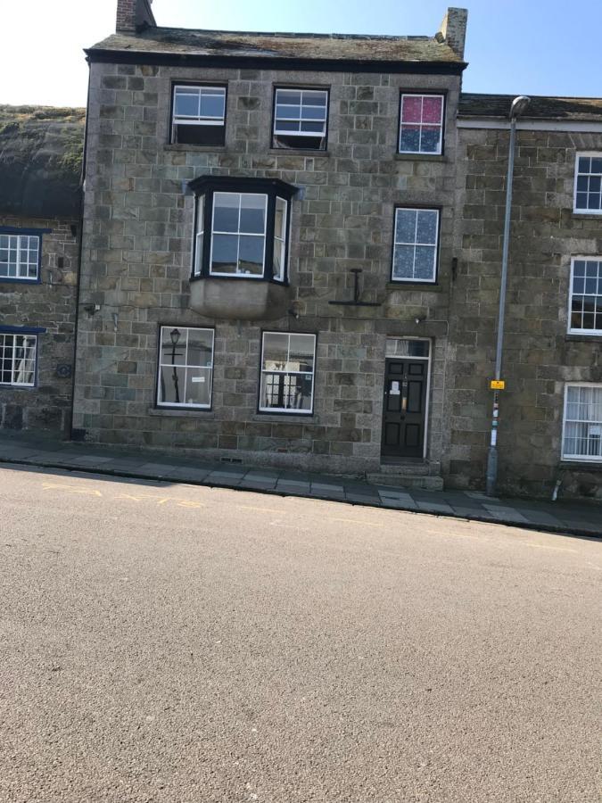 No 52 Bed And Breakfast Helston Exterior photo